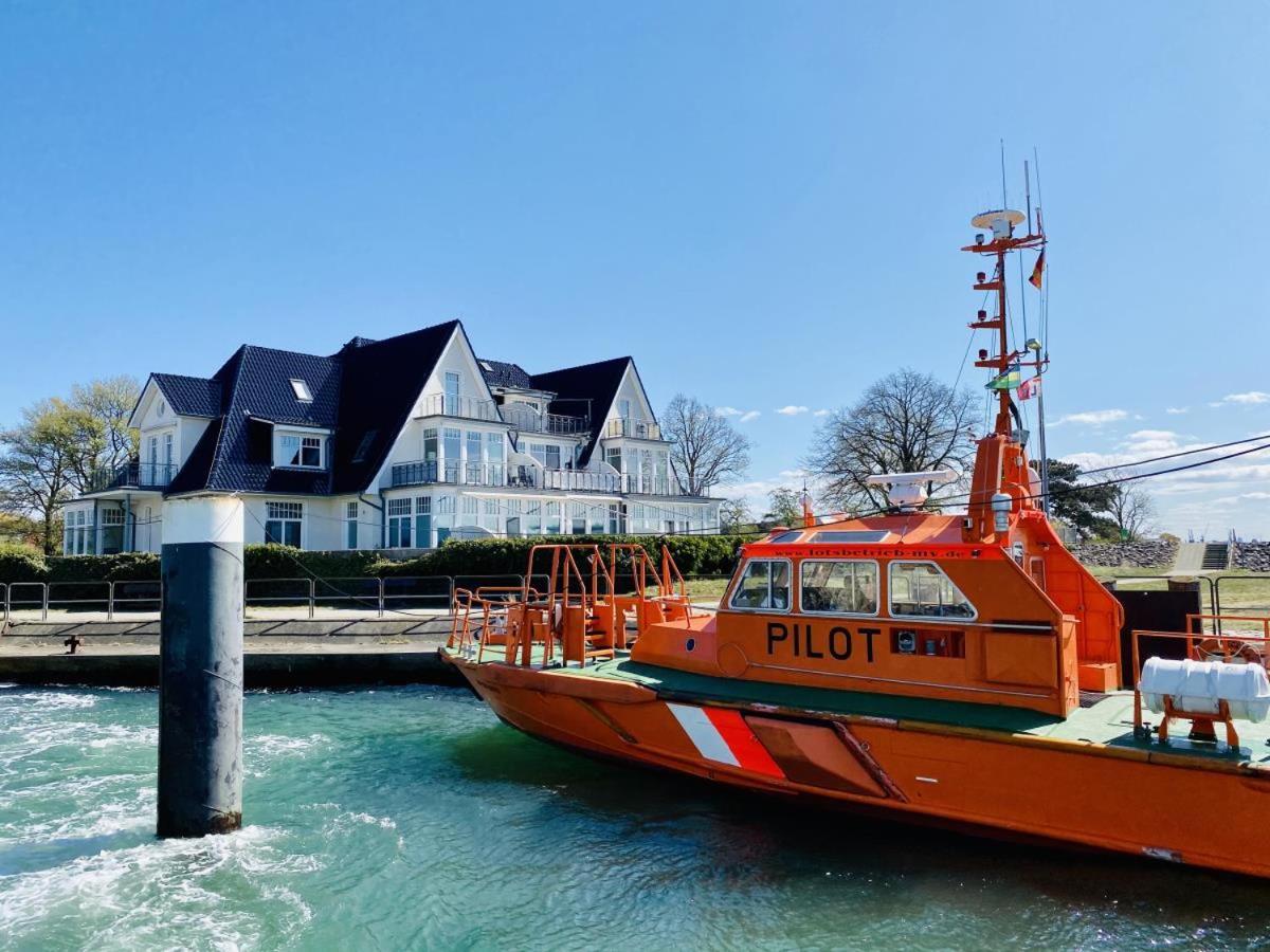 Lotsenhaus/Ostseetoern Rostock Luaran gambar